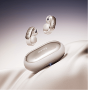 一副正正在成为我们耳边的智能帮理、翻译官、